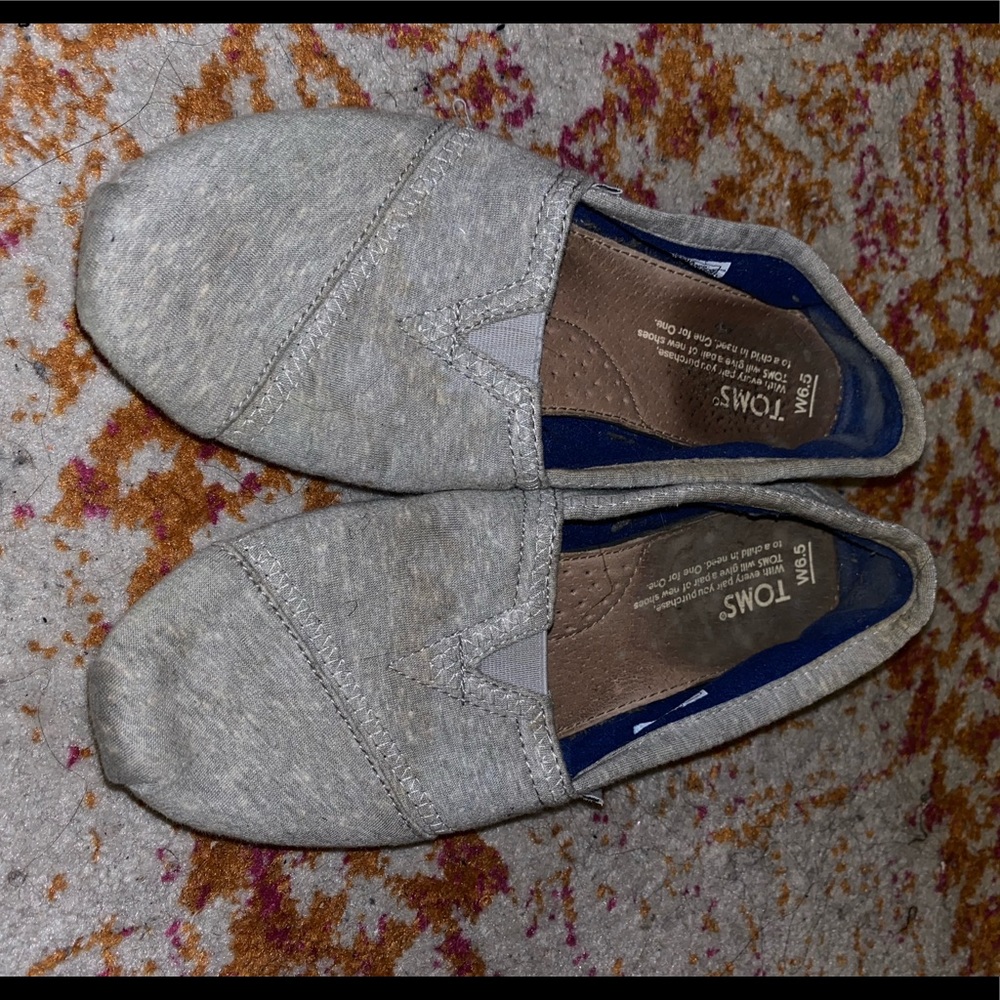 Toms jersey light grey heather flats size 6.5